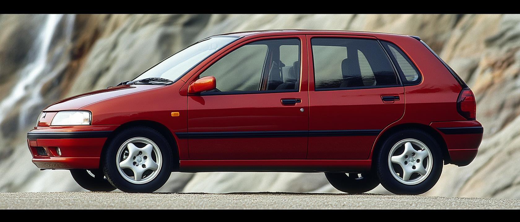 митсубиси спейс стар 1999, Mitsubishi space star 1999, mitsubishi space 1999, mitsubishi space star 99 год, mitsubishi space star 1999 года