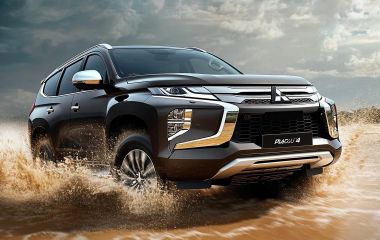 Купить новый Mitsubishi Pajero 4 по выгодной цене