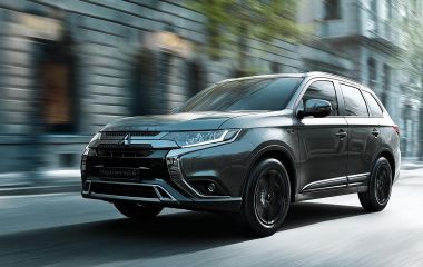 Авториа: Mitsubishi Outlander - надежный кроссовер для вас