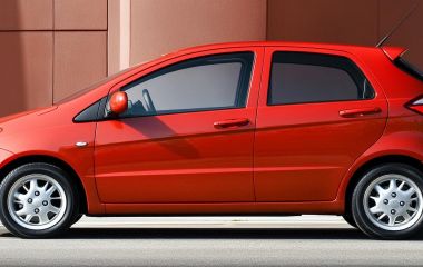Купить Mitsubishi Colt 2005 года - описание и характеристики