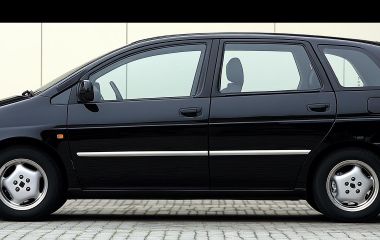 Mitsubishi Space Star: Характеристики и особенности автомобиля