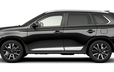 Купить Mitsubishi Outlander 2.0 - надёжный кроссовер