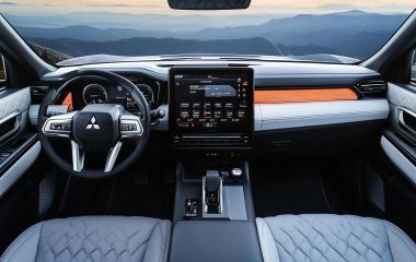 Митсубиси Аутлендер 2022: цена и характеристики