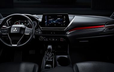 Отзывы владельцев Mitsubishi Eclipse Cross 1.5: плюсы и минусы