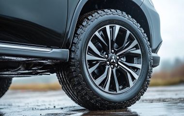 Размер резины Mitsubishi Outlander 3: всё о шинах
