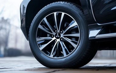 Размер колес Mitsubishi Pajero Sport: диски и шины