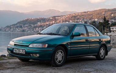 Продажа Mitsubishi Carisma 1.6 1997 года - Отличное состояние