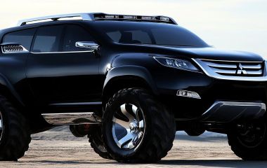 Mitsubishi Pajero Pinin: популярный кроссовер 2005 года